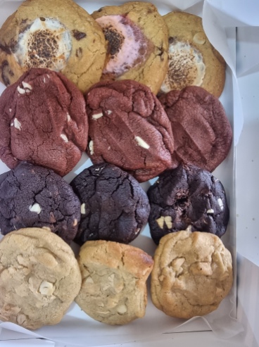 mixed cookies